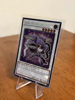 YuGiOh! TCG - Junk Warrior *Chibi Art* - Secret Rare - BLMM-EN009 - 1st Ed - Image 3