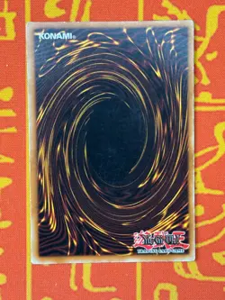 YUGIOH BLADE KNIGHT SECRET RARE LIGHT PLAY CT1-EN002 - Image 2