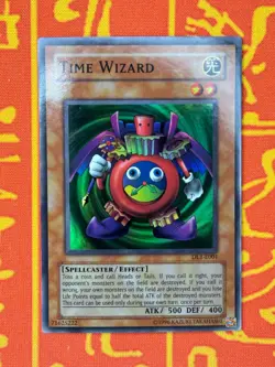 YUGIOH TIME WIZARD SUPER RARE NEAR MINT DL1-E001 - Image 1