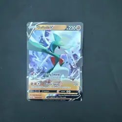 Pokemon Gallade v SWSH258 Black Star Promo Card Near Mint Condition - Image 1