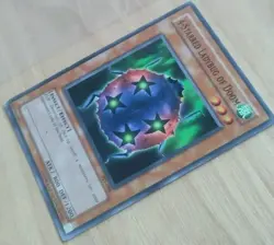 Yu-Gi-Oh! 4-Starred Ladybug of Doom Pharaoh's Servant PSV-EN088 Unlimited Card - Image 4