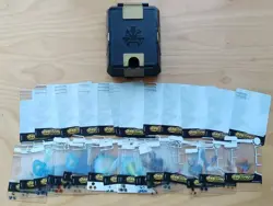 Redakia - Conquer the Kairu Lot Of 31 Holographic Cards W/ Card Holder - Image 2