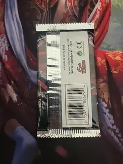 YuGiOh Supreme Darkness Booster Pack Sealed - Image 3