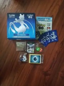 Pokemon GO ETB Elite Trainer Box ONLY and items CODES UNUSED - Image 1