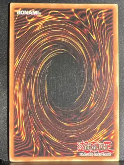 Yugioh Dark Magician SDY-006 Unlimited Ultra Rare Holo - Image 2
