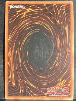 Yugioh Dark Magician SDY-006 Unlimited Ultra Rare Holo - Image 2