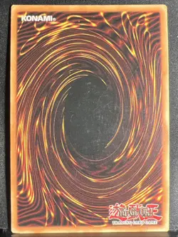 Yugioh Dark Magician SDY-006 Unlimited Ultra Rare Holo - Image 2