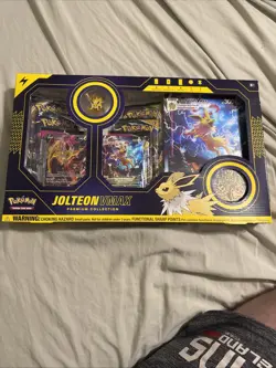 Pokemon Eevee Evolution Vmax Premium Collection Box Jolteon VMAX!! - Image 1