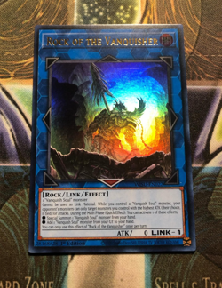 *** ROCK OF THE VANQUISHER *** ULTRA RARE WISU-EN022 MINT/NM YUGIOH! - Image 1