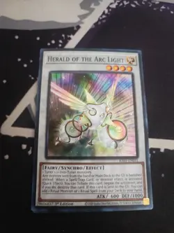 *** HERALD OF THE ARC LIGHT *** 1ST EDITION SUPER RARE MP15-EN164 (NM) YUGIOH! - Image 1