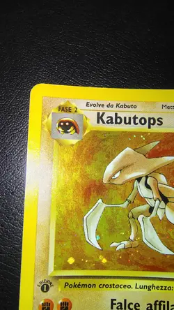 Pokemon Kabutops Fossil Set First Edition Holo 9/62 - Image 4
