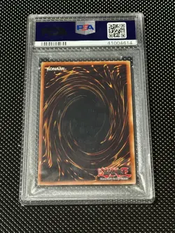 YUGIOH PSA 10 2002 Blue-Eyes White Dragon DDS-001 Secret Rare Promo *4614 - Image 2