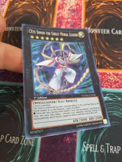 Yugioh CXyz Simon the Great Moral Leader NUMH-EN040 Secret Rare 1st Edition NM - Image 2
