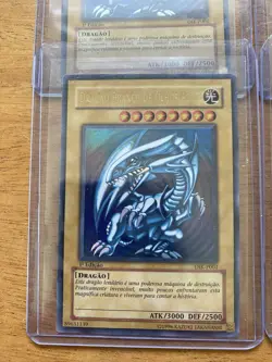 Vintage 90s Yugioh First Edition Blue Eyes White Dragon Holo Lot of (4) Spanish - Image 2