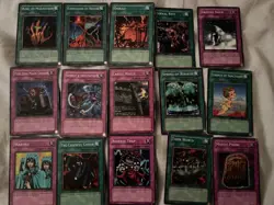 vintage yugioh card collection (153 cards) - Image 4