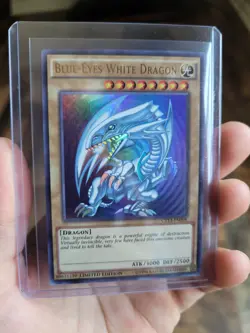 YUGIOH! Blue-Eyes White Dragon CT13-EN008 Ultra Rare Limited Edition LP - Image 1