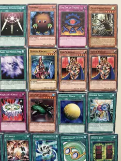 classic yugioh cards collection 32 Cards - Image 5
