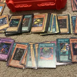 Yu-Gi-Oh! Limited Edition Vintage Red Gamer Card Carrying Case Yugioh With Cards - Image 4