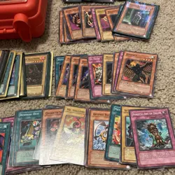 Yu-Gi-Oh! Limited Edition Vintage Red Gamer Card Carrying Case Yugioh With Cards - Image 5