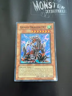 YUGIOH ARMED DRAGON LV7 SUPER RARE DP2-EN012 - Image 1