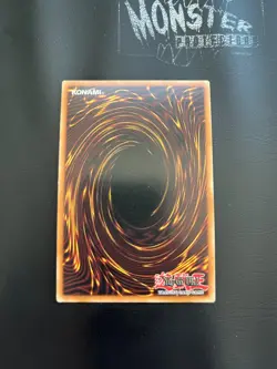 YUGIOH CELTIC GUARDIAN SUPER RARE LOB-007 - Image 2