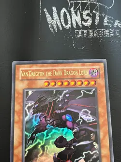 YUGIOH VAN'DALGYON THE DARK DRAGON LORD ULTRA RARE JUMP-EN023 LIMITED ED PLAYED - Image 3
