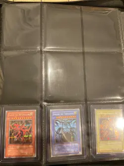 Yugioh collection binder - Image 1