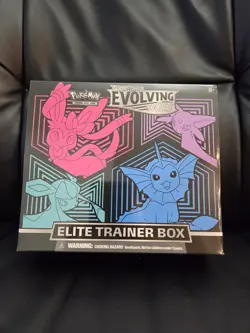 Pokemon TCG - Evolving Skies ETB - New and Factory Sealed corner tear - Image 1