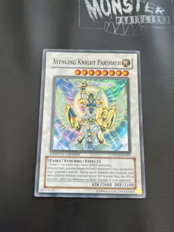 YUGIOH AVENGING KNIGHT PARSHATH SUPER RARE TDGS-ENSP1 LIMITED EDITION - Image 1