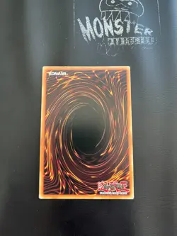 YUGIOH RED SUPREMACY GOLD SECRET RARE PGL3-EN020 1ST EDITION - Image 2