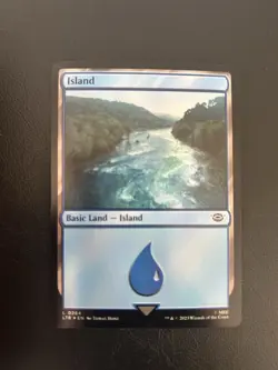 Foil Island (0264) Mtg Universes Beyond: the Lord of the Rings Common Land - Image 1