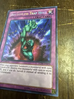 Yugioh LCJW-EN078 Bottomless Trap Hole Secret 1st NM VERY HARD TO FIND - Image 3