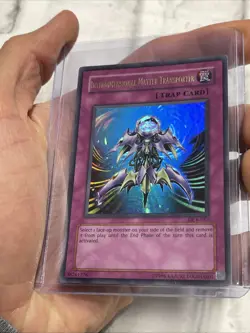 YUGIOH INTERDIMENSIONAL MATTER TRANSPORTER DCR-052 ULTRA LP VINTAGE YUGIOH! CARD - Image 1