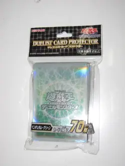 Konami Yu-Gi-Oh Duelist Card Protector Pendulum Green CG1835 - Image 1