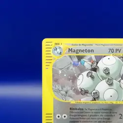 ITALIAN Magneton H19/H32 Skyridge Holo Rare Pokemon Card Nintendo TCG 2003 - Image 4