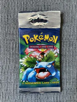 CLASSIC! WOTC Sealed 1999 VINTAGE Pokemon BASE Set TCG Booster Pack. VENUSAUR! - Image 1