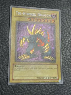 Yugioh Tri Horned Dragon LOB-000 Reverse Secret Rare Foil Bleed Misprint - Image 2