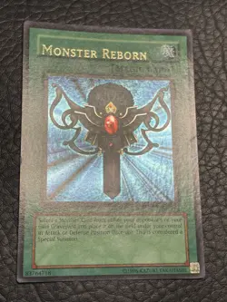 Yugioh Monster Reborn LOB-118 1st Edition North American Wavy Lower Name - Image 2