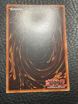 Yugioh Monster Reborn LOB-118 North American Faded Misprint - Image 5