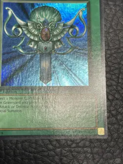 Yugioh Monster Reborn LOB-118 1st Edition North American Wavy Faded - Image 5
