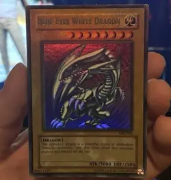 Max Holo Bleed Error YuGiOh Blue Eyes White Dragon SDK-001 Ultra Rare - Image 2