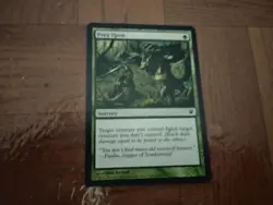 1x Prey Upon - NM English MTG - Magic 2013 - Image 1