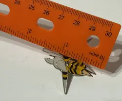 Mega Beedrill Pin 2016 Official Pokemon Collector's Pin Hat Lapel Backpack J16 - Image 2