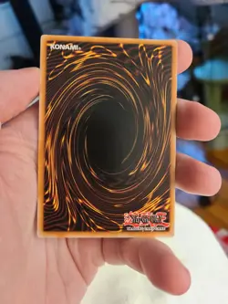 Yugioh Elemental HERO Stratos LCGX-EN024 1st Common - Image 2