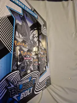 Pokemon TCG Scarlet And Violet Black Bolt Binder Collection - Image 2