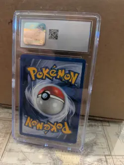 CGC 10 GEM MINT Marill Pokemon 2000 Neo Genesis 1st Edition Card 66/111 - Image 2