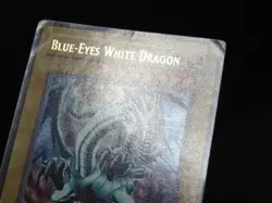 Blue-Eyes White Dragon LOB-001 1st Edition North American Yugioh Card - Image 2