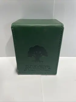 MTG Mana Flip Deck Box Green 2nd Generation Single Magnet Ultra Pro - Image 4