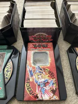 🔥🐐INSANE VINTAGE YUGIOH COLLECTION🐐🔥 Tins Filled With Hundreds Of Cards 🤯🤩 - Image 5