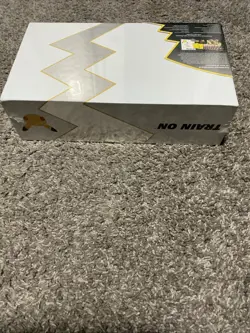 Pokemon TCG Celebrations 25th Anniversary Ultra Premium Collection NEW SEALED! - Image 4